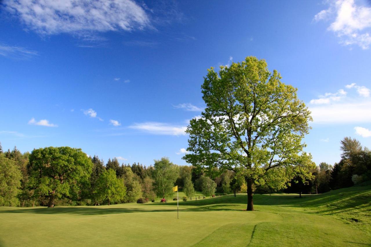 Bowood Hotel, Spa, And Golf Resort Chippenham  Exterior foto